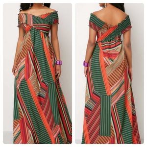 Green & Coral Graphic design off shoulder maxi - M